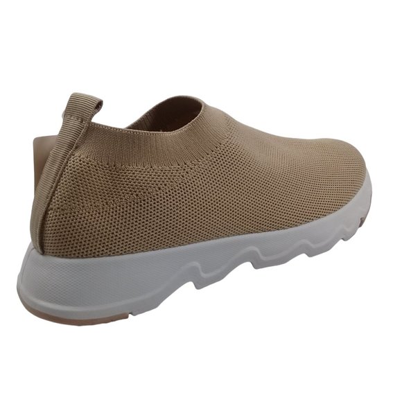 Tommy Bahama Women's NEW Slip On Textile Comfort Tan Sneakers Memory Foam - Picture 6 of 11